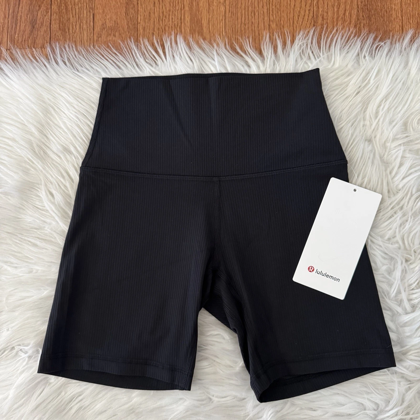 Lululemon Align Ribbed High Rise Shorts Women’s Size 4 Black 6” Biker Shorts NWT