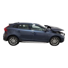 VOLVO V40 Cross Country Pro T3 1.5 Auto Door Window Front Right Side 32244819