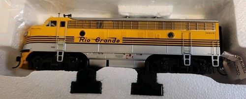 Esquema de 5 bandas BLI 4844 EMD F7 A-B DCC/Sound D&RGW #5601 y 5602 | Zustand: New