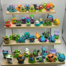 Random and Non-repeating Moose MR.Beast Lab Garbage Bug Mini Beast Figure Set
