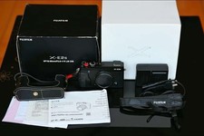 Fujifilm X-E2S Black 16.3 MP APS-C X-Trans Digital Mirrorless Camera