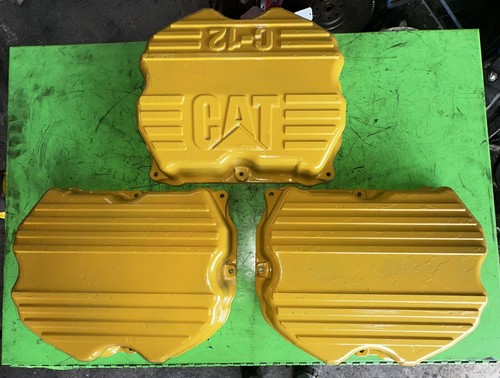 Caterpillar C-12 Valve Covers Set 132-9827, 132-9825