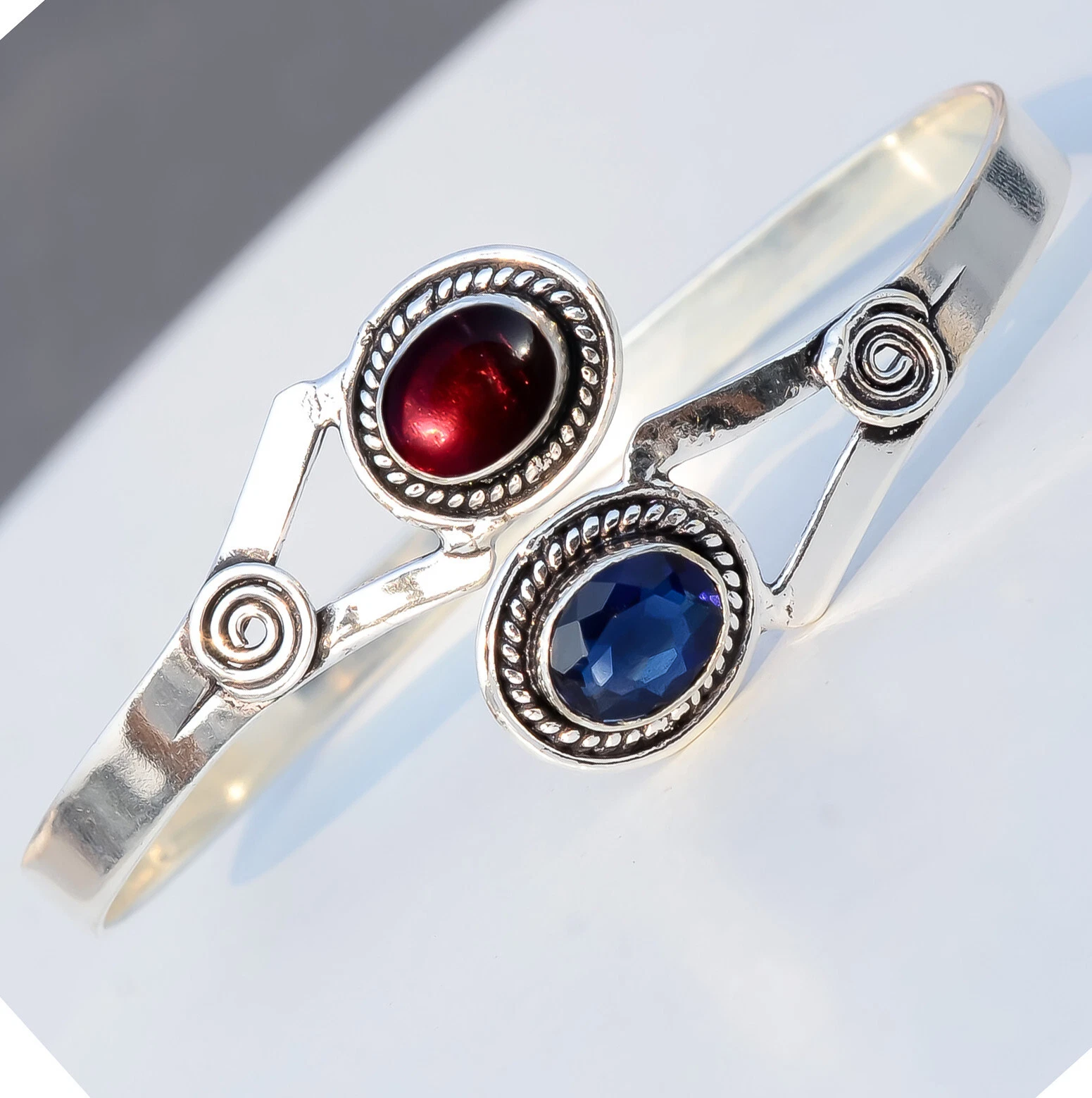 VALENTINO Bracciale design elegante argento sterling 925 granato tanzanite e mozambico