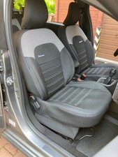 Dacia Jogger 2022 Sitzbezüge 5 Sitze, mit Tische Original-Autopolsterung
