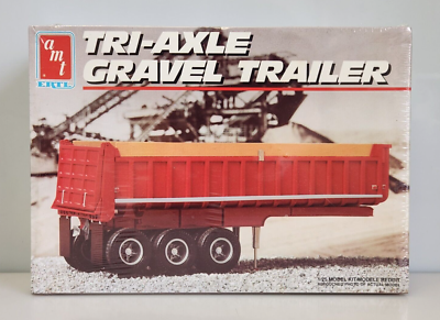 AMT ERTL Tri-Axle Gravel Trailer 1/25 Scale Plastic Model Kit 8628