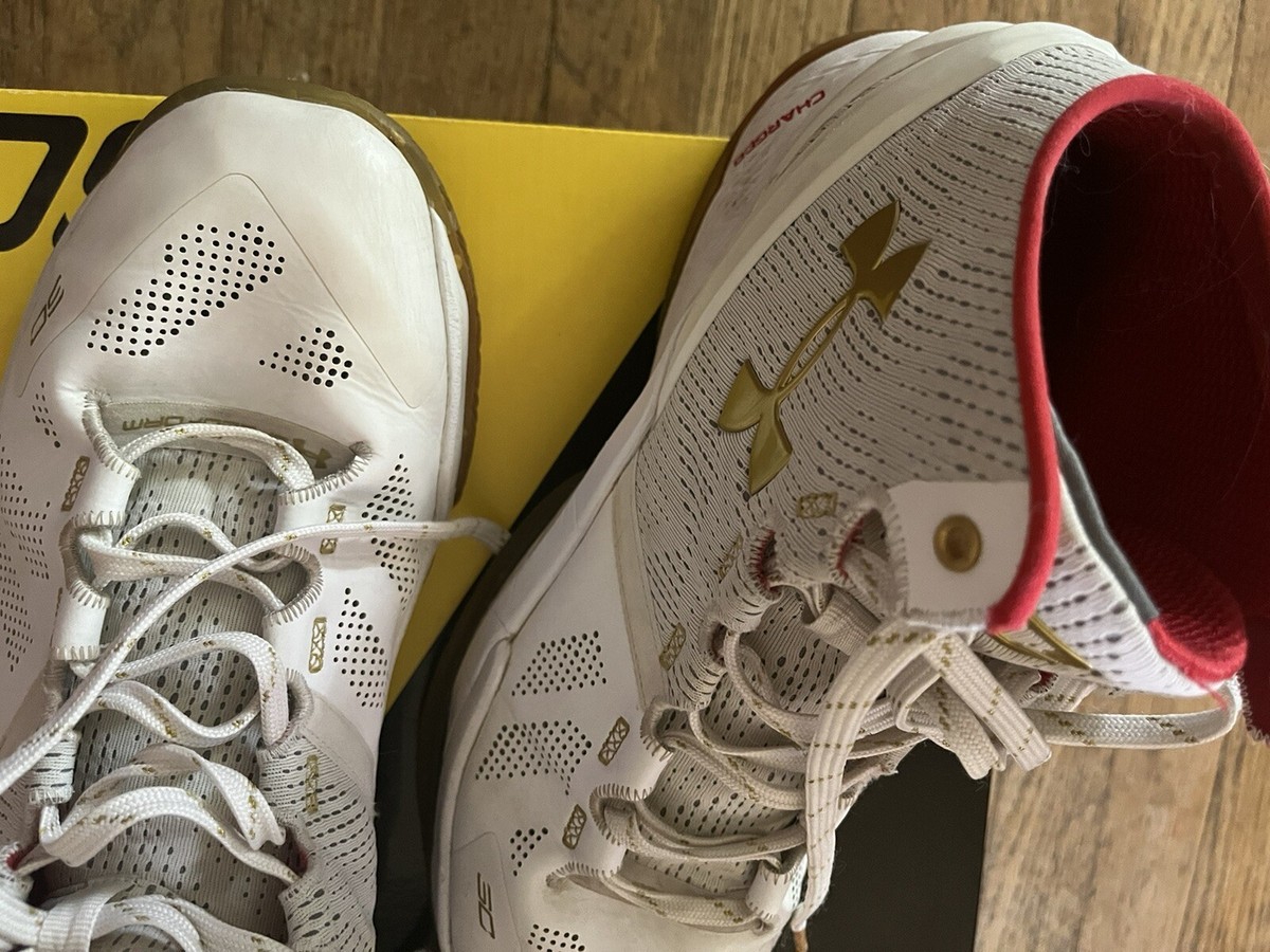 UA Curry 2 WHT/RED/MGO 