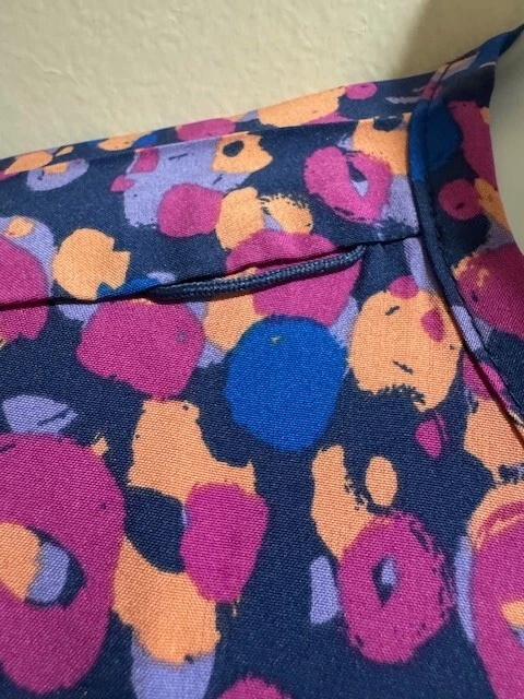 6267-PDNV Painted Dots Navy Print Scrub Top by Wonder wink - Image 4 of 4