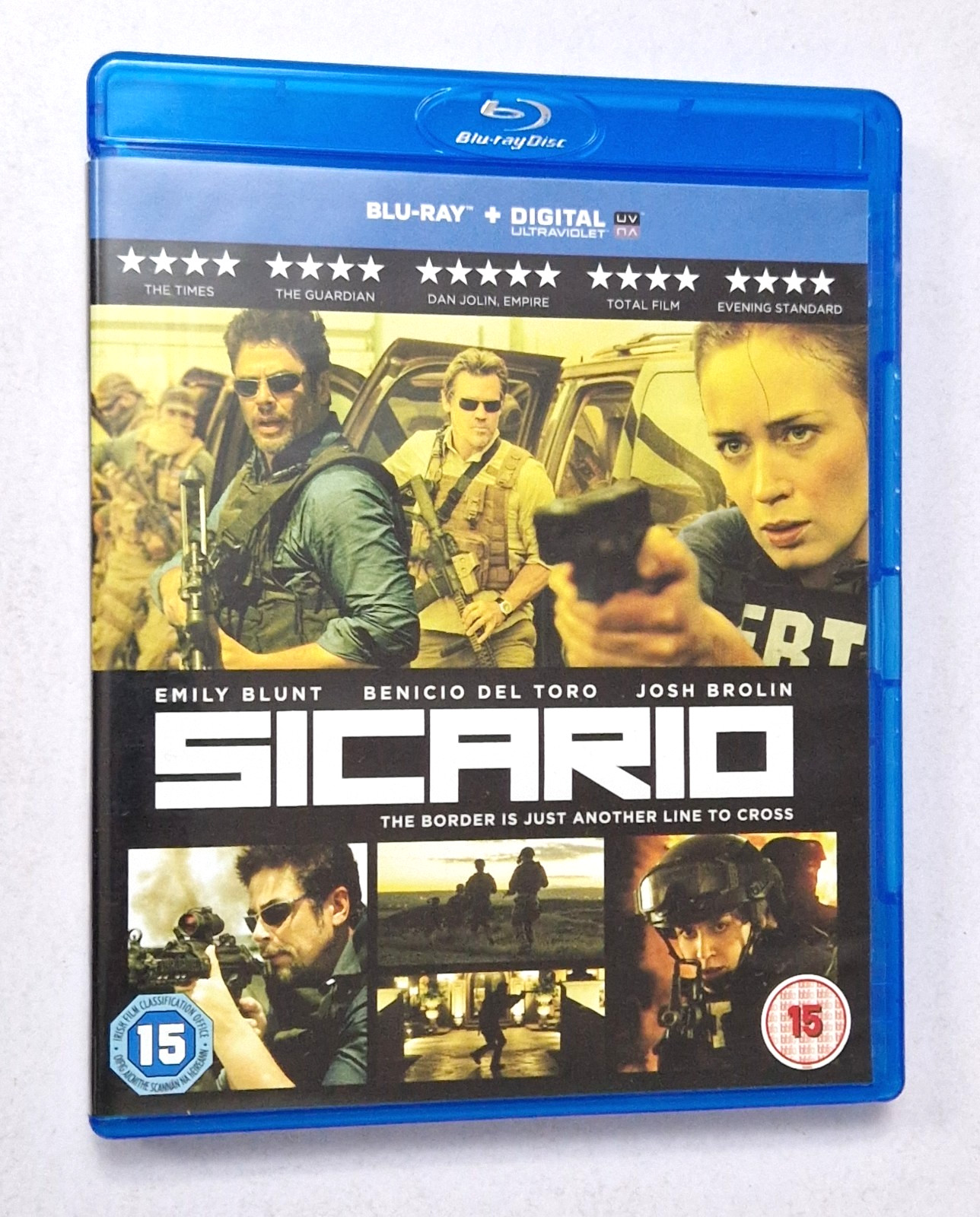 Sicario BLU RAY Starring Emily Blunt Josh Brolin