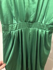 Green Satin Pleated A-Line V-Neck Short Sleeve Long Dress 100% Polyester XXL