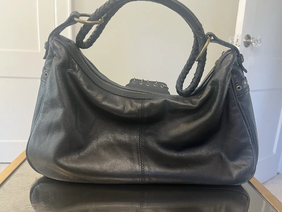 复古 Wilson 黑色流苏和耳钉包。 令人惊叹的柔软皮革。 二手状况完好 — 第 2/4 张图片