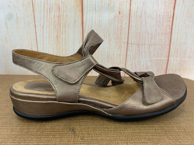 clarks sandals lucena