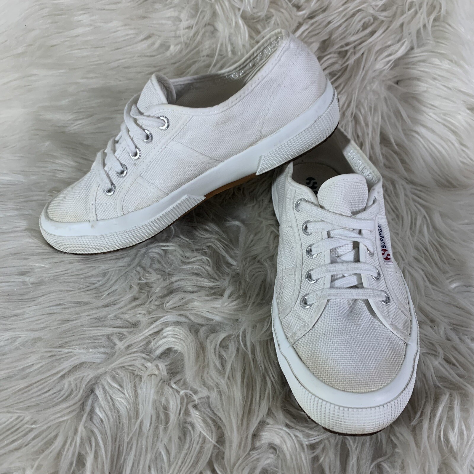 superga white 6