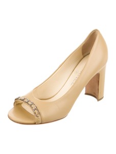 tan peep toe pumps