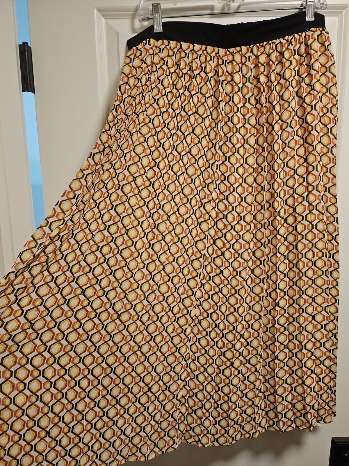 dr2 by daniel rainn Rust/ BlackGeometric Chiffon … - image 3