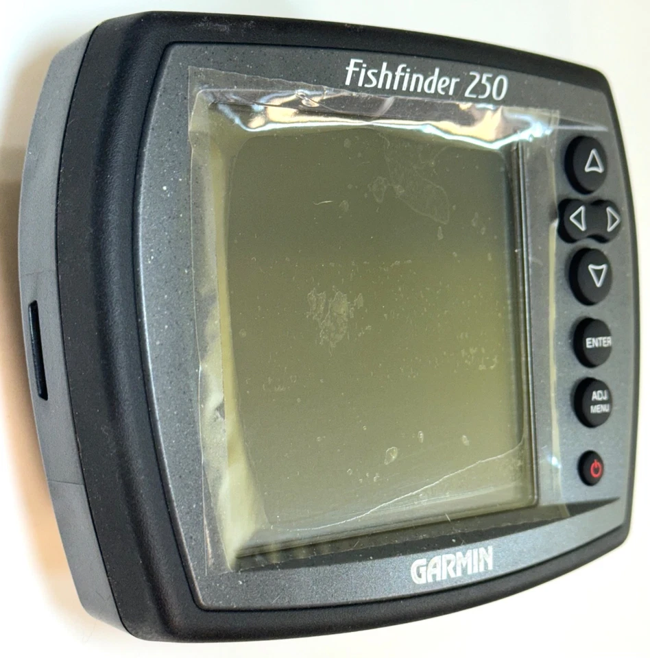 *NEW* GARMIN Fishfinder 250, Sonar Sounder FishFinder *NEW* - Image 2 of 4