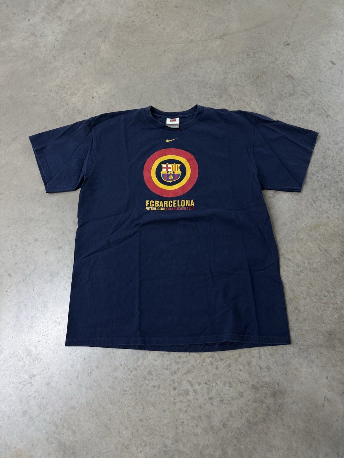Vintage FC Barcelona Nike Center Swoosh Soccer T Shirt Y2K 2000s 90s World Cup