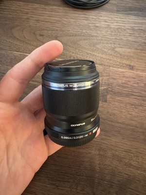 Olympus M.Zuiko Digital ED 30mm f/3.5 Macro Lens (Black)