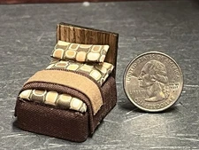Dollhouse Miniature Bed Brown S 1:48 Quarter inch scale 1/4 F238 Dollys Gallery