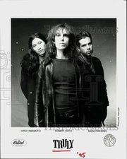 1995 Press Photo Truly, Music Group - Hiro Yamamoto, Robert Roth, Mark Pickerel