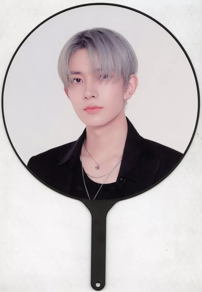 ENHYPEN Fan Heeseung Image Picket Japan Tour Merchandise 425x295mm