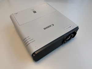 Canon Beamer WX520 / neue Lampe CANON RS-LP08 / Zustand gut