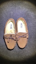 Slippers International Moccasin Slippers Women's Size 8 Suede Faux Fur Tan