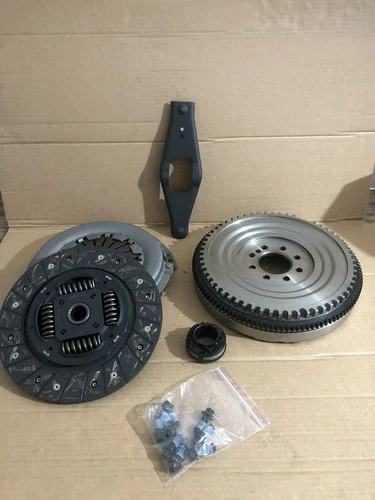 FORD TRANSIT TOURNEO 2.2 2.4 TDCi Clutch Kit Solid Flywheel 2006-2014 PGFA SRFA