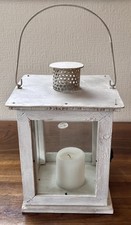 Painted wooden lantern retro/shabby-chic