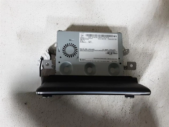 Nissan Sentra 2020-2022 radio receptor AM/FM sin navegación OEM Foto 2 de 4