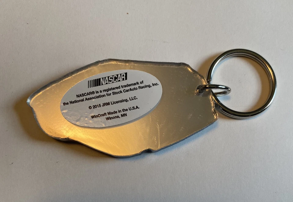 Jeff Gordon Penn State Axalta 2015 acrylic key ring with mirror back - Image 2 of 4