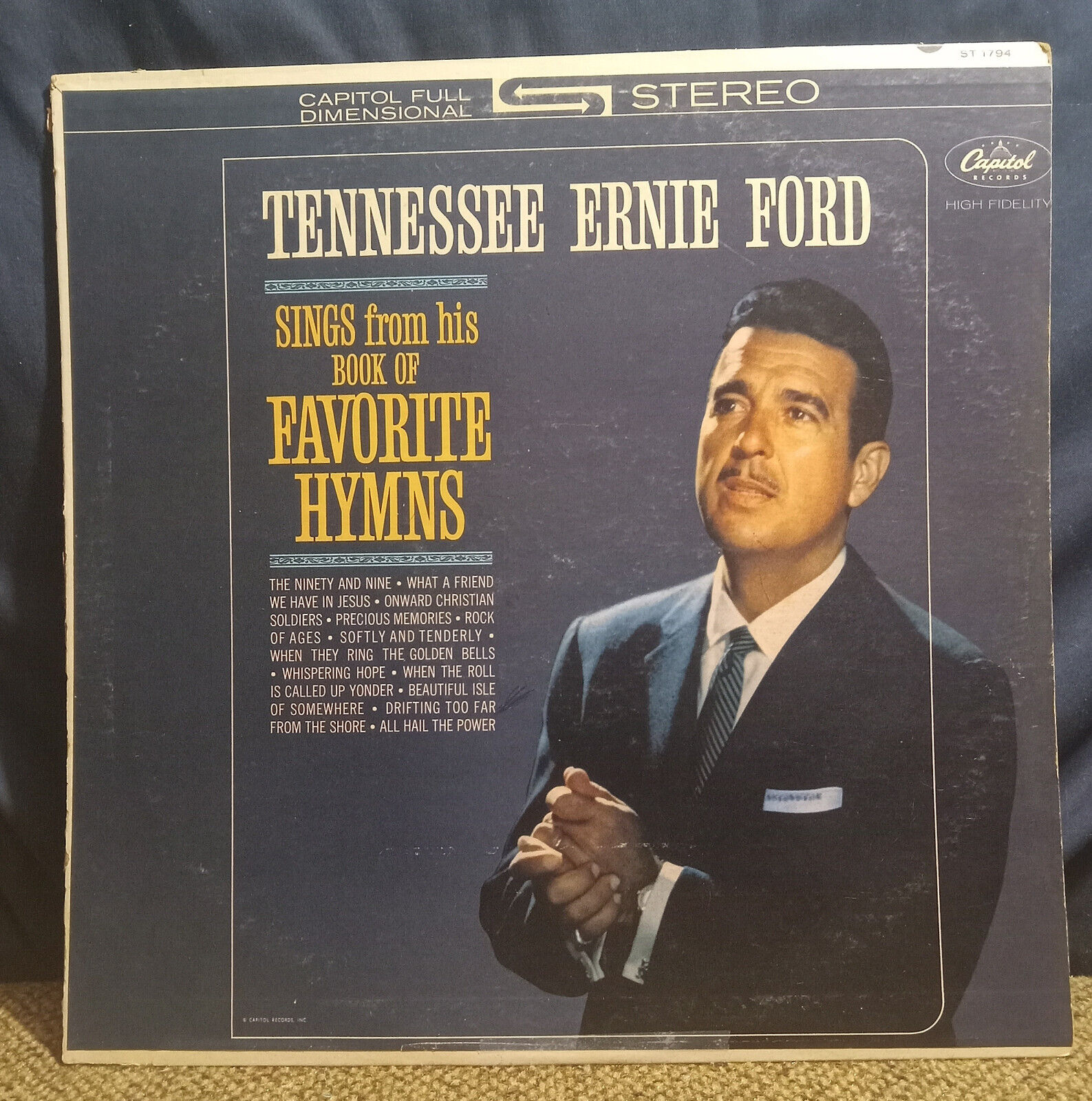 Tennessee Ernie Ford Sings From His Book Of Favorite Hymns Vinyl Capitol ST 1794