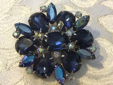 Beautiful Signed Vintage GARNE BLUE Aurora Borealis Rhinestone Brooch  Pin J167