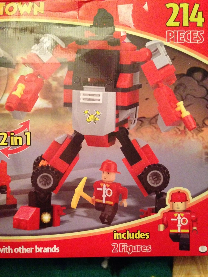 Best Town Town Firefighters Set - 214 Pcs - Truck, Helicopter, Robot, 2 Figures - Image 3 of 4
