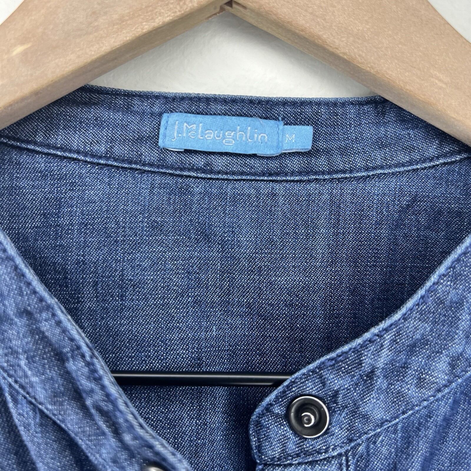 J. McGlaughlin Button Snap Blouse Medium Workwear… - image 4