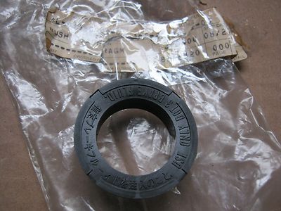 YAMAHA MASTER PUMP BUSHING DIAPHRAGM RZ350 RZ 350 1985 360-25855-01 NOS OEM