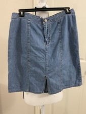 Women's GAP Denim Skirt Straight/Pencil Sz 10 Split Button Front med wash B6