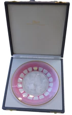 Moser - DEN MATEK  1973 - A Glass Pink Plate, Squirrels & Original Box