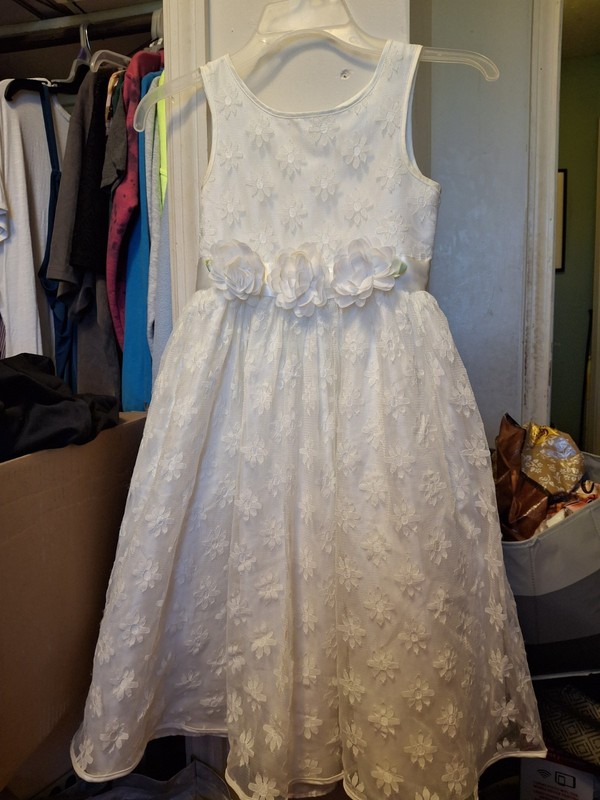 White Lace Girls Dress Size 6x, Formal, Holiday