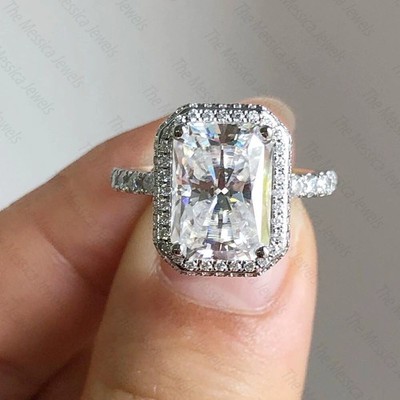 2.78 CTW Radiant Cut VVS1 Moissanite Halo Engagement Ring 14K White Gold Plated