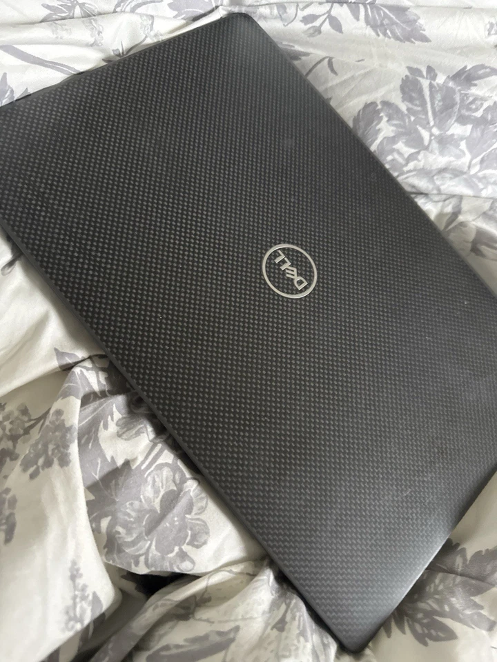 Dell Latitude 7300 · i7-8665U · 16GB · 256GB, photo 1 of 5