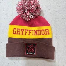 Harry Potter Gryffindor Beanie Pom Pom Knit Hat Wizarding World