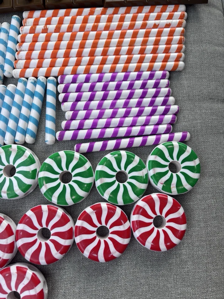 Learning Resources Candy Construction Building Set 86 Pc Stem Holiday Christmas - Image 2 of 4