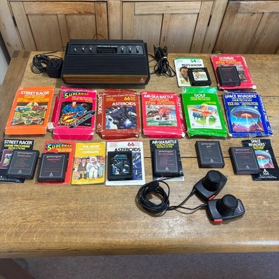 Atari CX-2600 Light Sixer Spielekonsole Vintage 1977 Games Power Brick Paddles