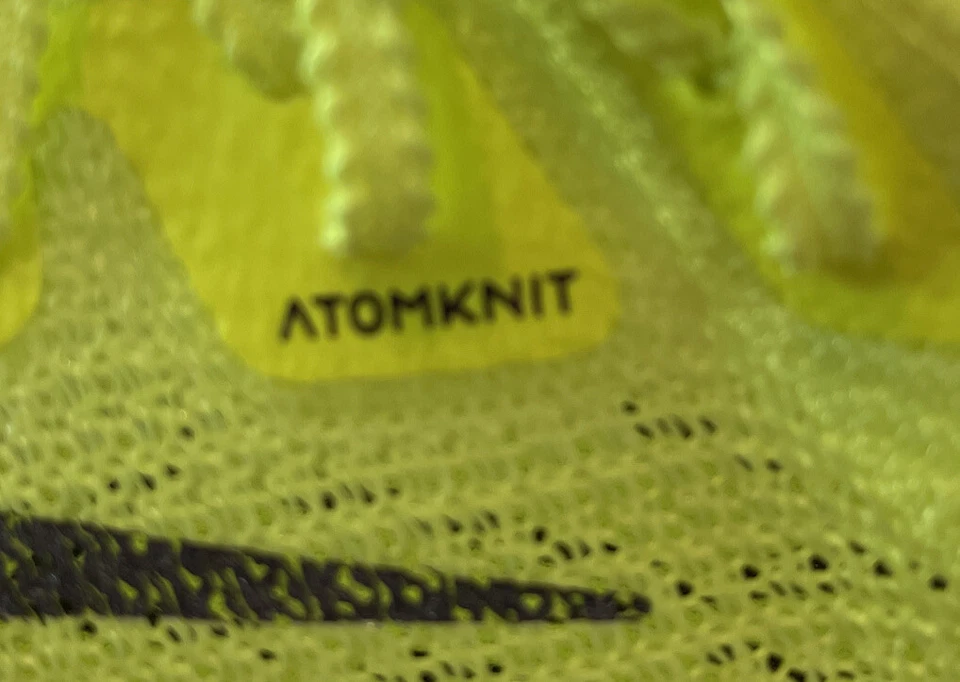 Nike Zoom Superfly Elite 2 Track Shoes Volt DR9923-700 Men Size 12 W/Spikes Bag - Image 4 of 4