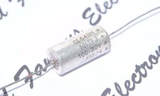 1 pieza - Condensador axial de tántalo Cornell Dubilier (CDE) 100uF 30V 101TP3 CL64BH