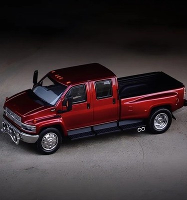 GOC 1:64 Red Kodiak C4500 Muscle Pickup Truck Model Diecast Metal Car