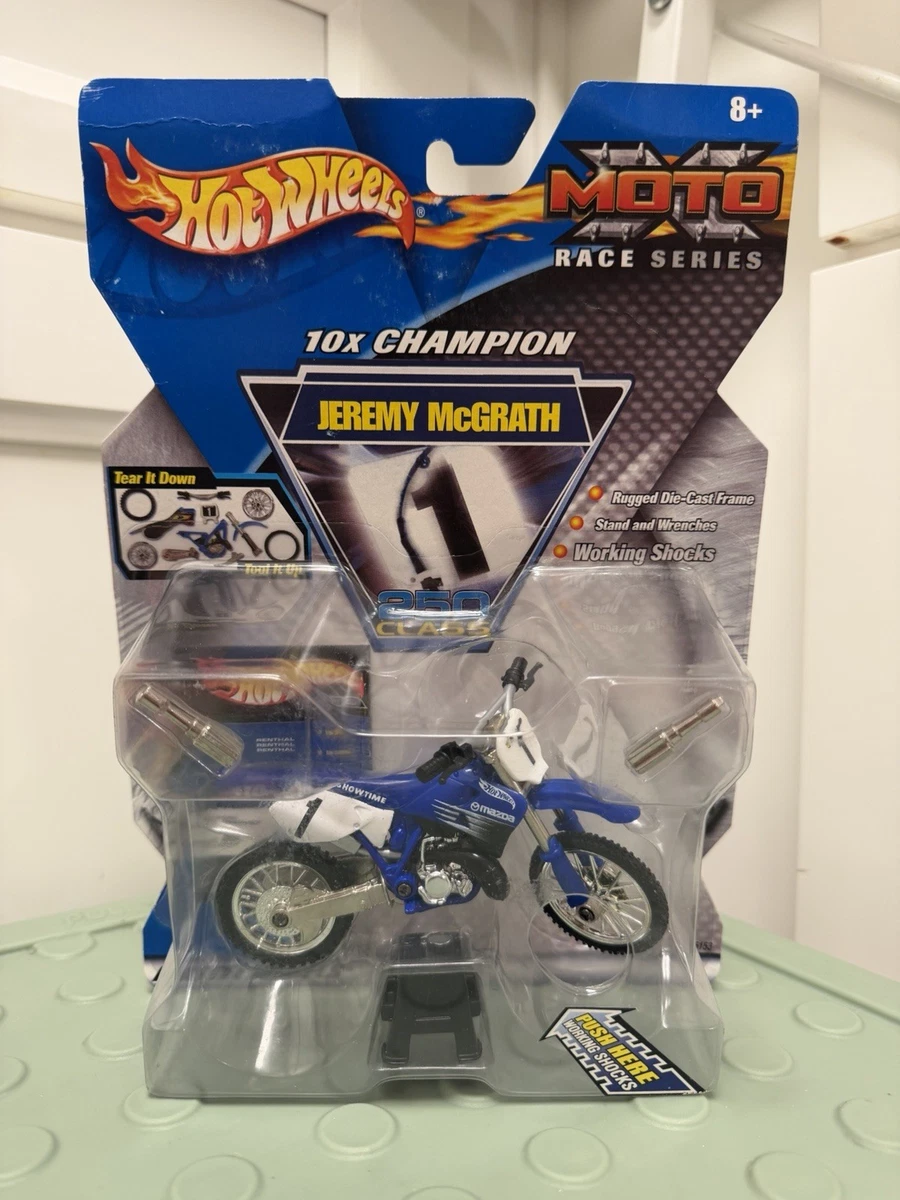 Yamaha Plastic 1:18 Scale Diecast Motorcycles & ATVs with Stand