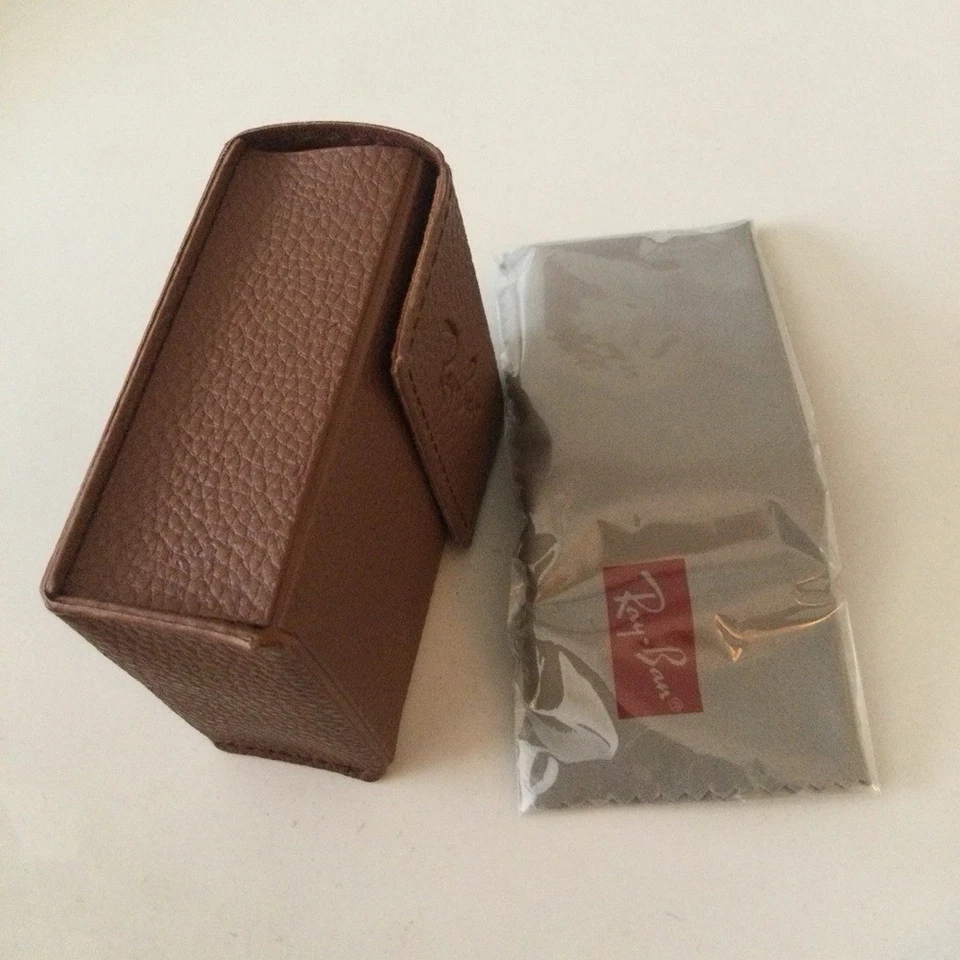 RAY-BAN LEATHER CASE FOR FOLDING SUNGLASSES BROWN WITH CLOTH NEW - Image 2 of 4