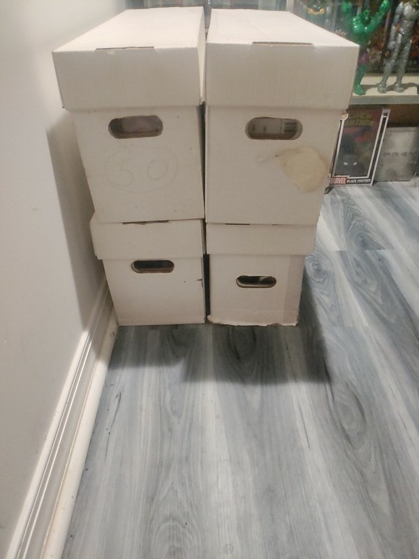 Box Of 100 Comics  Marvel, DC, Image, Mixed Lot Bagged
