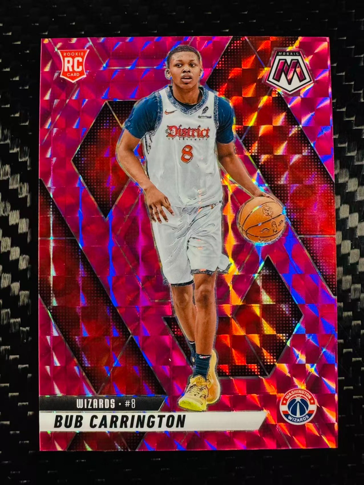 Bub Carrington 2024-25 Panini Mosaic Base Rookies Mosaic Pink /175 RC #206